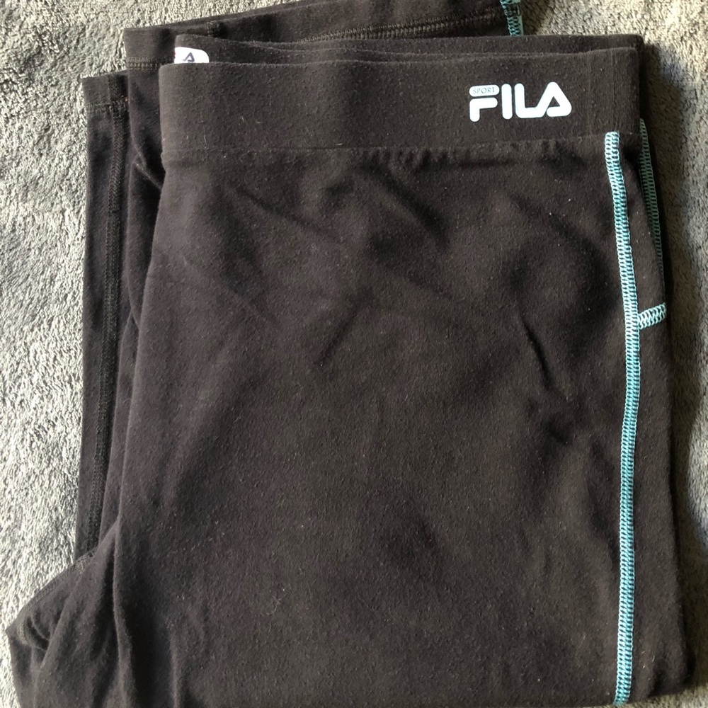 Fila Capris